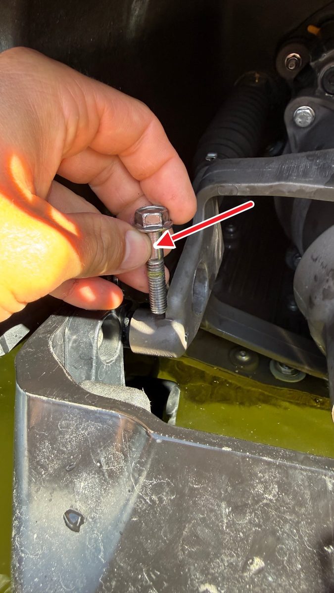 Rot Markierte Schraube Des Gelösten Linkage Arms