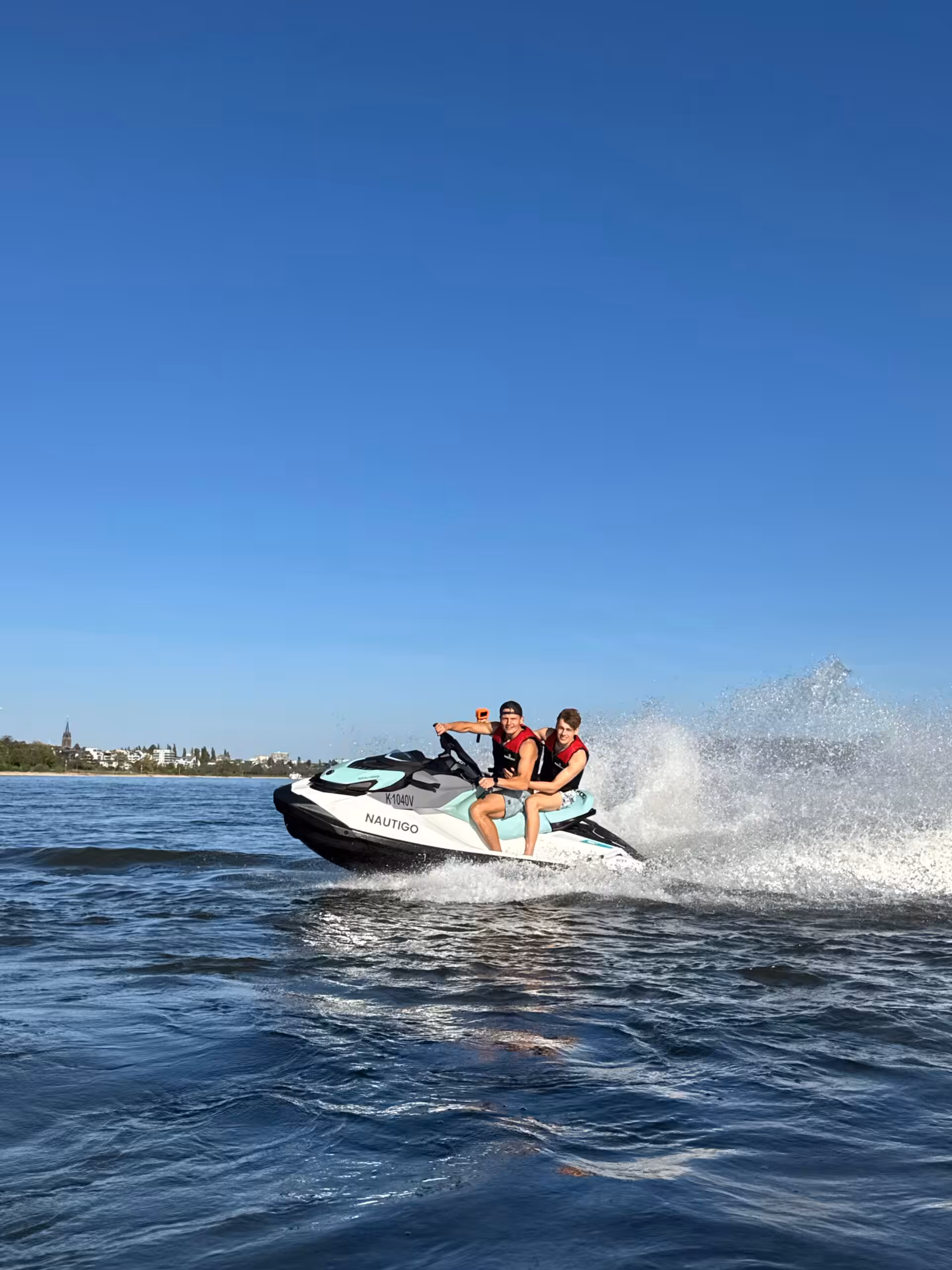 Jetski Prüfung Auf Dem Wasser