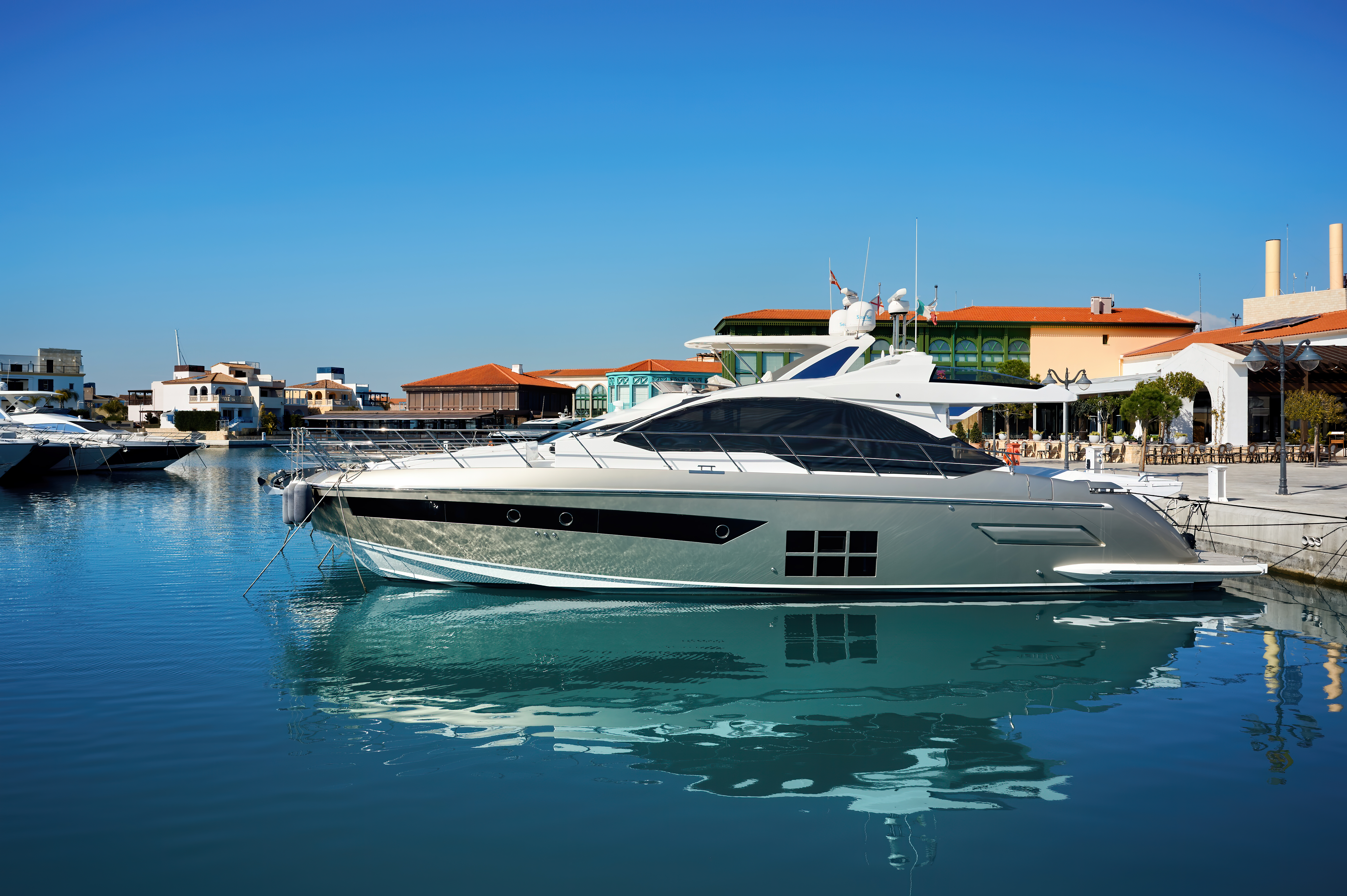 Luxusyachten Im Hafen Am Abend Nach Einer Hochseefahrt