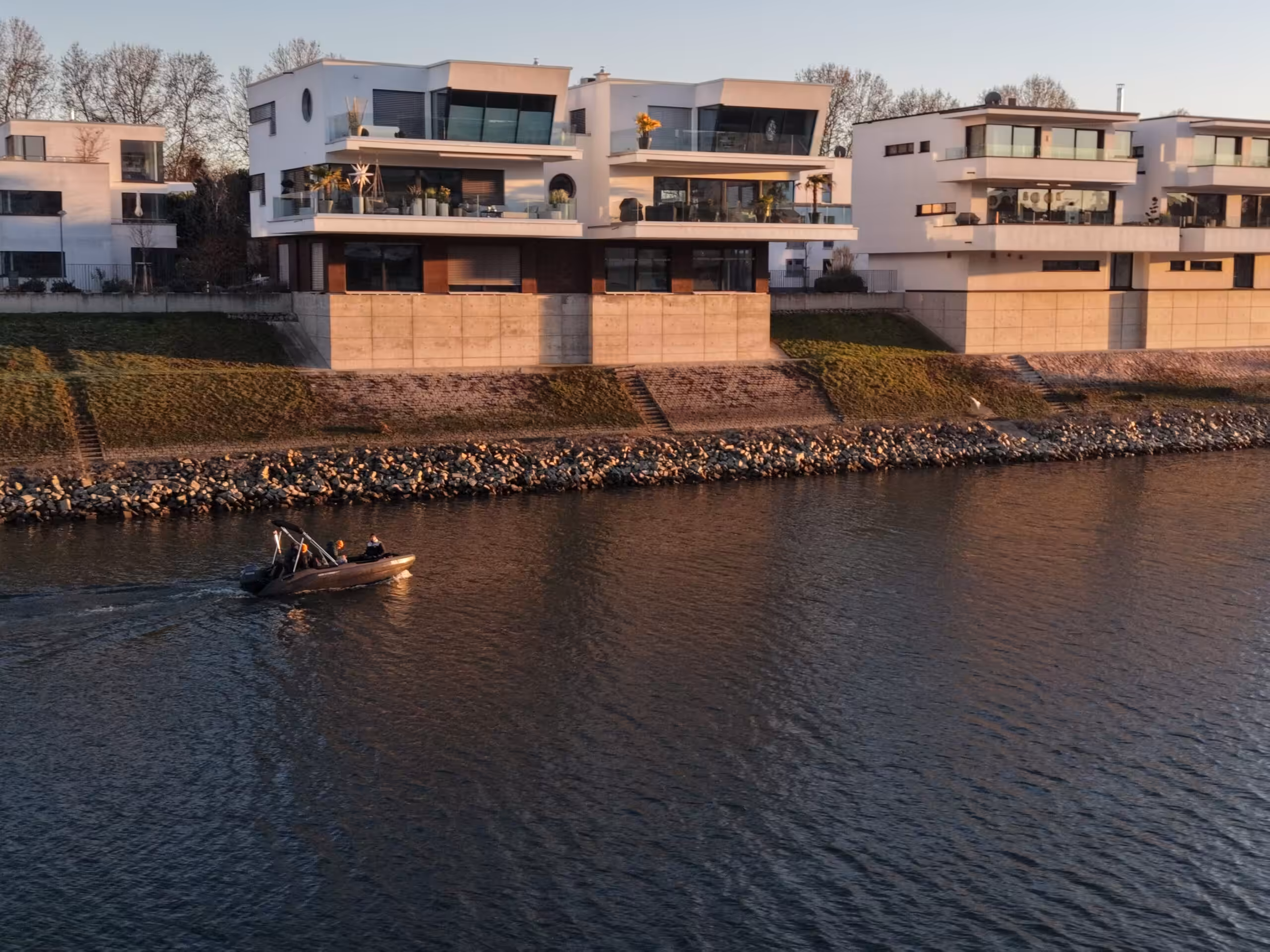 Praxis Hafenbecken Marina
