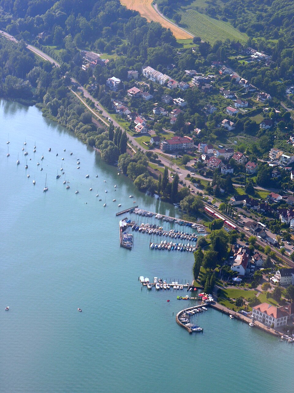 Ludwigshafen Am Rhein – Luftbild Der Stadt Am Fluss
